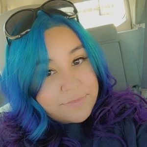 Meet your Posher, Nikki